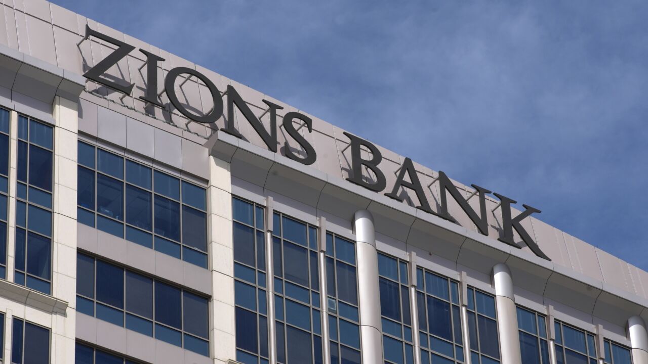 Zions Bancorporation Gains 3% on Q2 Earnings Beat
